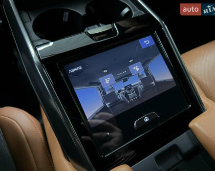 Зеленый Лексус ЛХ, объемом двигателя 3.5 л и пробегом 58 тыс. км за 124000 $, фото 28 на Automoto.ua