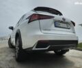 Білий Лексус НХ, об'ємом двигуна 2 л та пробігом 74 тис. км за 37500 $, фото 2 на Automoto.ua