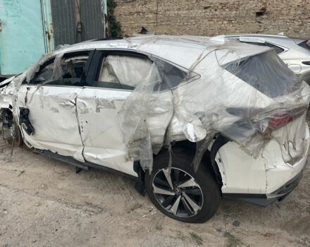 Белый Лексус НХ, объемом двигателя 0 л и пробегом 10 тыс. км за 1200 $, фото 2 на Automoto.ua