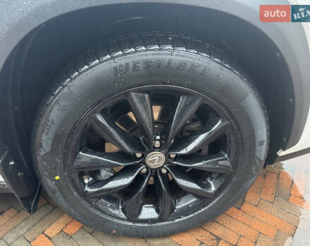 Белый Лексус НХ, объемом двигателя 2.49 л и пробегом 250 тыс. км за 27499 $, фото 17 на Automoto.ua