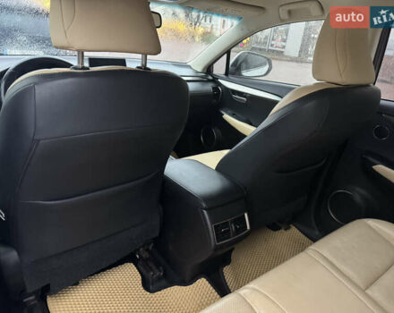 Белый Лексус НХ, объемом двигателя 2.49 л и пробегом 250 тыс. км за 27499 $, фото 12 на Automoto.ua