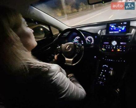 Белый Лексус НХ, объемом двигателя 2.49 л и пробегом 203 тыс. км за 28000 $, фото 76 на Automoto.ua