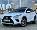 Белый Лексус НХ, объемом двигателя 2.5 л и пробегом 139 тыс. км за 25700 $, фото 1 на Automoto.ua