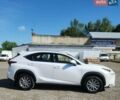 Білий Лексус НХ, об'ємом двигуна 2.49 л та пробігом 119 тис. км за 30000 $, фото 2 на Automoto.ua