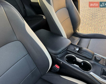 Белый Лексус НХ, объемом двигателя 2 л и пробегом 107 тыс. км за 21999 $, фото 37 на Automoto.ua