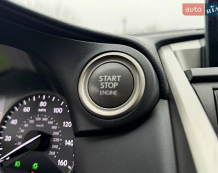 Белый Лексус НХ, объемом двигателя 2 л и пробегом 137 тыс. км за 19500 $, фото 46 на Automoto.ua