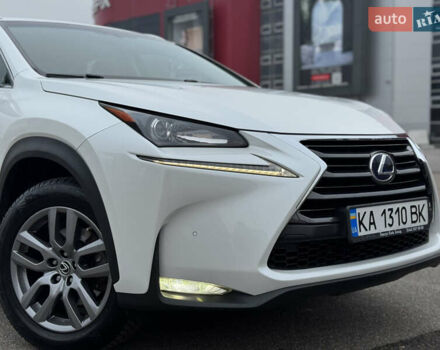 Білий Лексус НХ, об'ємом двигуна 2.5 л та пробігом 119 тис. км за 26500 $, фото 12 на Automoto.ua