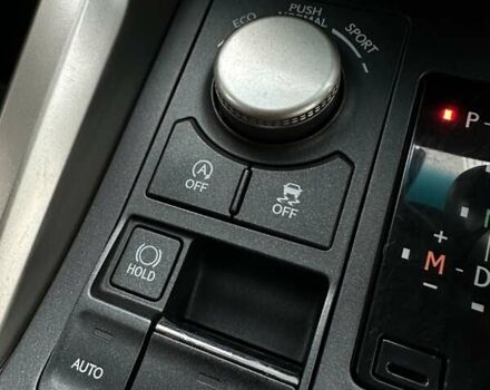 Белый Лексус НХ, объемом двигателя 1.99 л и пробегом 213 тыс. км за 19900 $, фото 23 на Automoto.ua