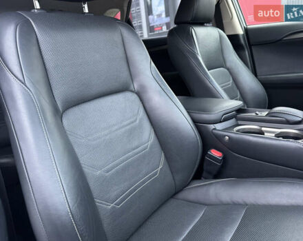 Білий Лексус НХ, об'ємом двигуна 2.5 л та пробігом 119 тис. км за 26500 $, фото 17 на Automoto.ua