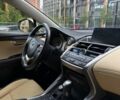 Белый Лексус НХ, объемом двигателя 2 л и пробегом 122 тыс. км за 25900 $, фото 4 на Automoto.ua