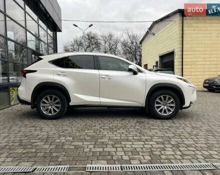 Белый Лексус НХ, объемом двигателя 1.99 л и пробегом 190 тыс. км за 20900 $, фото 7 на Automoto.ua