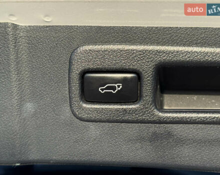 Белый Лексус НХ, объемом двигателя 2 л и пробегом 107 тыс. км за 21999 $, фото 51 на Automoto.ua