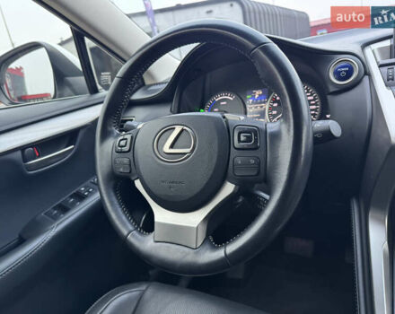 Білий Лексус НХ, об'ємом двигуна 2.5 л та пробігом 119 тис. км за 26500 $, фото 36 на Automoto.ua