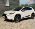 Белый Лексус НХ, объемом двигателя 2 л и пробегом 215 тыс. км за 19400 $, фото 1 на Automoto.ua