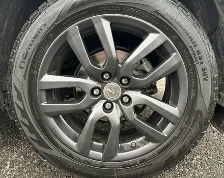 Белый Лексус НХ, объемом двигателя 1.99 л и пробегом 213 тыс. км за 20999 $, фото 7 на Automoto.ua