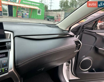Белый Лексус НХ, объемом двигателя 1.99 л и пробегом 103 тыс. км за 27500 $, фото 35 на Automoto.ua