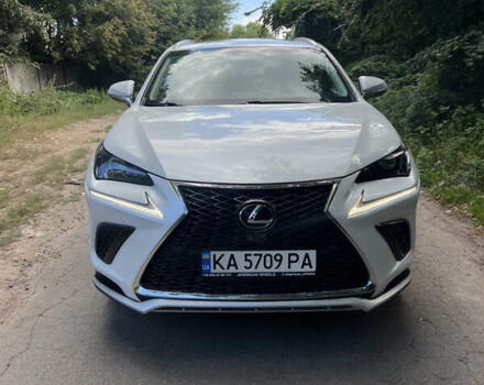 Білий Лексус НХ, об'ємом двигуна 2 л та пробігом 75 тис. км за 21700 $, фото 3 на Automoto.ua