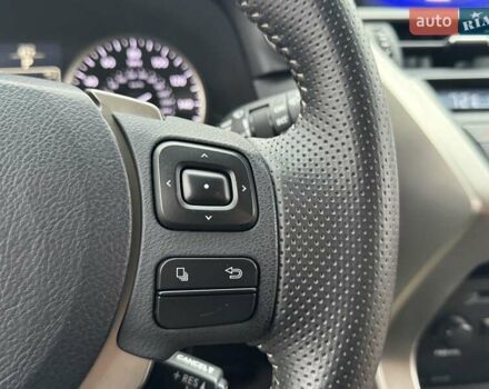 Белый Лексус НХ, объемом двигателя 2 л и пробегом 137 тыс. км за 19500 $, фото 40 на Automoto.ua