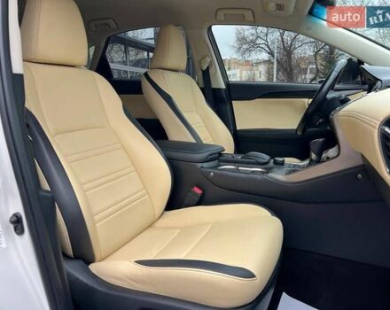 Белый Лексус НХ, объемом двигателя 1.99 л и пробегом 190 тыс. км за 20900 $, фото 25 на Automoto.ua