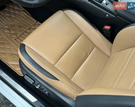 Белый Лексус НХ, объемом двигателя 2 л и пробегом 137 тыс. км за 19500 $, фото 35 на Automoto.ua