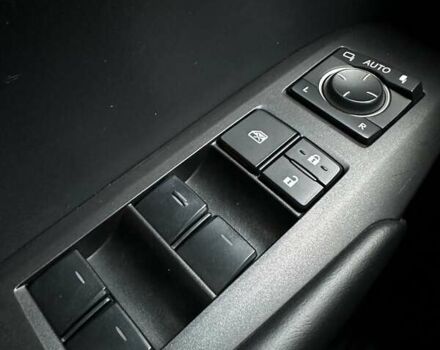 Белый Лексус НХ, объемом двигателя 1.99 л и пробегом 213 тыс. км за 20999 $, фото 35 на Automoto.ua