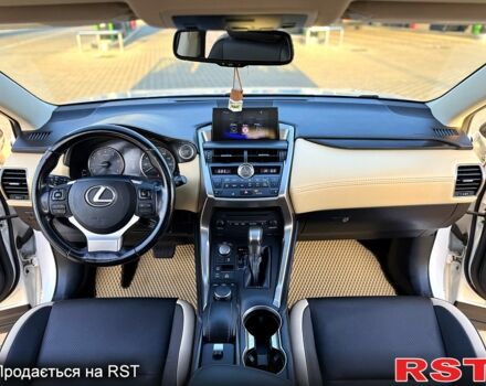 Лексус НХ 2015 у Миколаєві на Automoto.ua Білий Лексус НХ, об'ємом двигуна 2 л та пробігом 107 тис. км за 22500 $, фото 4 на Automoto.ua
