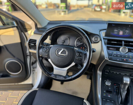 Белый Лексус НХ, объемом двигателя 2 л и пробегом 107 тыс. км за 21999 $, фото 42 на Automoto.ua