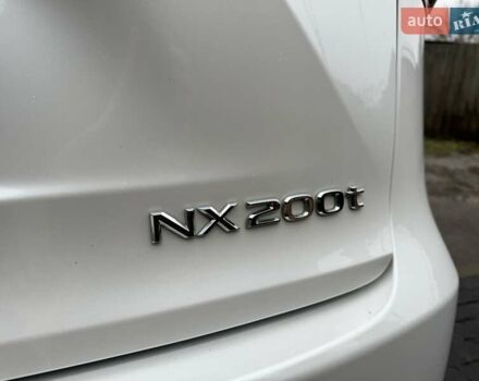 Белый Лексус НХ, объемом двигателя 2 л и пробегом 137 тыс. км за 19500 $, фото 20 на Automoto.ua