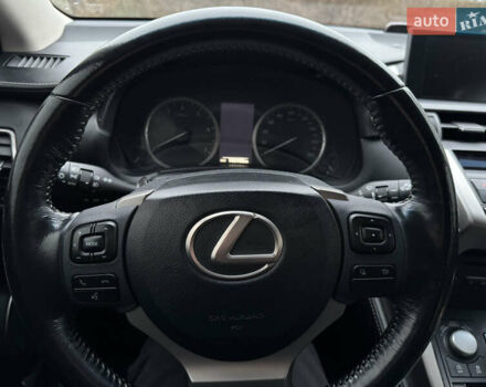 Білий Лексус НХ, об'ємом двигуна 1.99 л та пробігом 103 тис. км за 21500 $, фото 14 на Automoto.ua