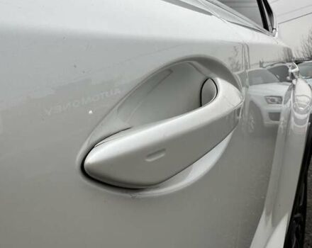 Белый Лексус НХ, объемом двигателя 1.99 л и пробегом 213 тыс. км за 20999 $, фото 6 на Automoto.ua