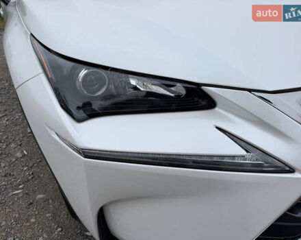 Білий Лексус НХ, об'ємом двигуна 1.99 л та пробігом 103 тис. км за 21500 $, фото 10 на Automoto.ua