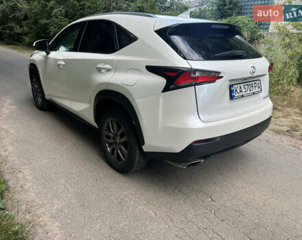 Білий Лексус НХ, об'ємом двигуна 2 л та пробігом 75 тис. км за 21700 $, фото 4 на Automoto.ua