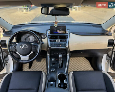 Белый Лексус НХ, объемом двигателя 2 л и пробегом 107 тыс. км за 21999 $, фото 39 на Automoto.ua