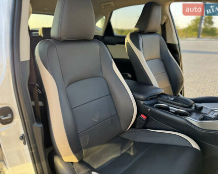 Белый Лексус НХ, объемом двигателя 2 л и пробегом 107 тыс. км за 21999 $, фото 34 на Automoto.ua