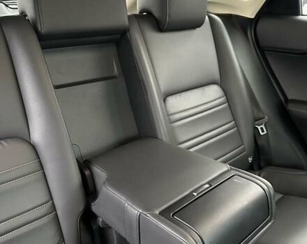 Белый Лексус НХ, объемом двигателя 1.99 л и пробегом 213 тыс. км за 20999 $, фото 24 на Automoto.ua