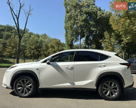 Білий Лексус НХ, об'ємом двигуна 2 л та пробігом 145 тис. км за 26500 $, фото 10 на Automoto.ua