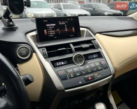 Белый Лексус НХ, объемом двигателя 1.99 л и пробегом 190 тыс. км за 20900 $, фото 19 на Automoto.ua