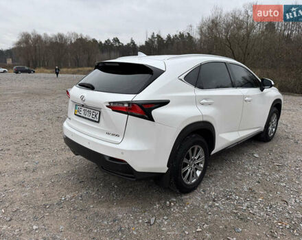 Білий Лексус НХ, об'ємом двигуна 1.99 л та пробігом 103 тис. км за 21500 $, фото 3 на Automoto.ua