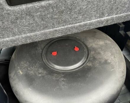 Белый Лексус НХ, объемом двигателя 1.99 л и пробегом 213 тыс. км за 20999 $, фото 14 на Automoto.ua