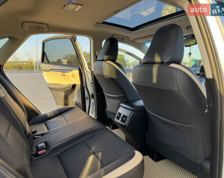 Белый Лексус НХ, объемом двигателя 2 л и пробегом 107 тыс. км за 21999 $, фото 49 на Automoto.ua