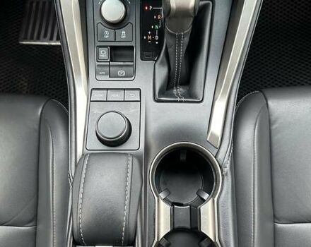 Белый Лексус НХ, объемом двигателя 1.99 л и пробегом 213 тыс. км за 20999 $, фото 30 на Automoto.ua