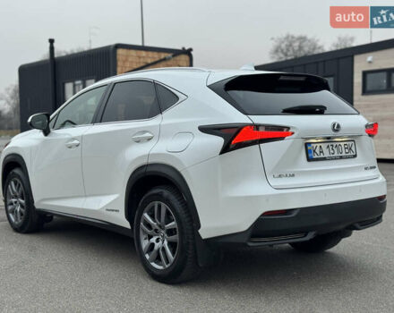 Білий Лексус НХ, об'ємом двигуна 2.5 л та пробігом 119 тис. км за 26500 $, фото 6 на Automoto.ua