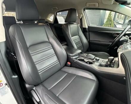 Белый Лексус НХ, объемом двигателя 1.99 л и пробегом 213 тыс. км за 20999 $, фото 26 на Automoto.ua