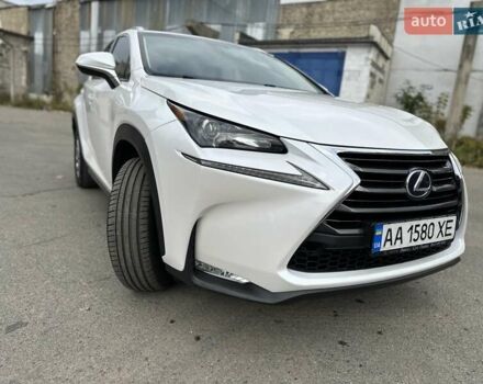 Лексус НХ 2016 у Києві на Automoto.ua Білий Лексус НХ, об'ємом двигуна 2.49 л та пробігом 108 тис. км за 26000 $, фото 2 на Automoto.ua