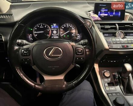 Лексус НХ 2016 у Києві на Automoto.ua Білий Лексус НХ, об'ємом двигуна 2 л та пробігом 128 тис. км за 24000 $, фото 13 на Automoto.ua