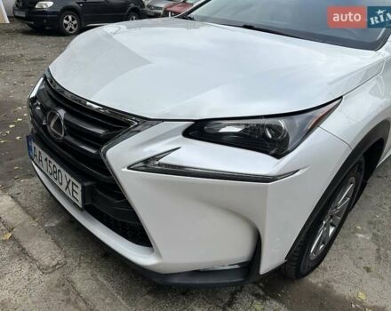 Лексус НХ 2016 у Києві на Automoto.ua Білий Лексус НХ, об'ємом двигуна 2.49 л та пробігом 108 тис. км за 26000 $, фото 4 на Automoto.ua