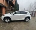 Белый Лексус НХ, объемом двигателя 2.5 л и пробегом 135 тыс. км за 29700 $, фото 1 на Automoto.ua