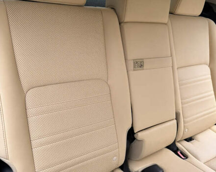 Белый Лексус НХ, объемом двигателя 2 л и пробегом 97 тыс. км за 23000 $, фото 11 на Automoto.ua