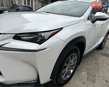 Лексус НХ 2016 у Києві на Automoto.ua Білий Лексус НХ, об'ємом двигуна 2.49 л та пробігом 108 тис. км за 26000 $, фото 1 на Automoto.ua