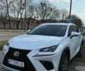 Белый Лексус НХ, объемом двигателя 2 л и пробегом 96 тыс. км за 22000 $, фото 1 на Automoto.ua